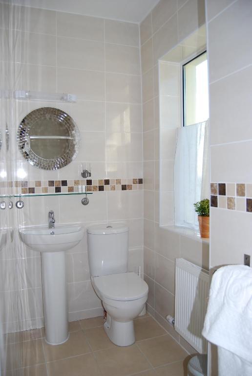 Clonmore Lodge B&B Quilty Phòng bức ảnh