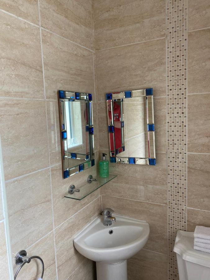 Clonmore Lodge B&B Quilty Ngoại thất bức ảnh